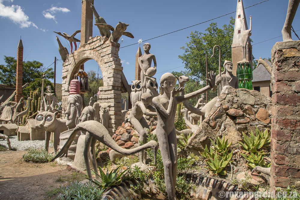 Hidden Gems: 7 Unexplored Tourist Spots in South Africa on a Budget